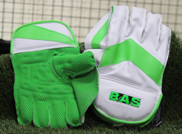 BAS Vision Wicket Keeper Gloves - Image 2